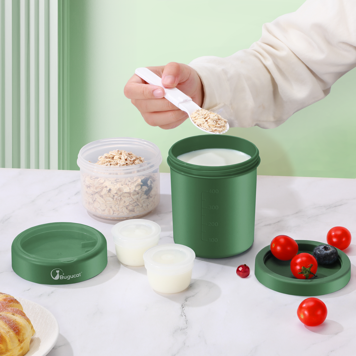 MüSlibecher to Go Mug 560 ml + 360 ml, Cereal Cup, Leak-Proof Yoghurt Cup Salad Cup with Spoon